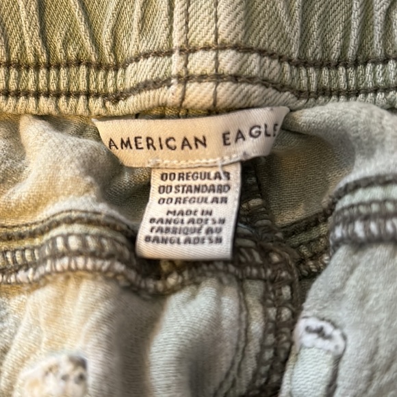 SAmerican Eagle, size 00, green cargo sweats, barely worn, women’s pants - Picture 4 of 10